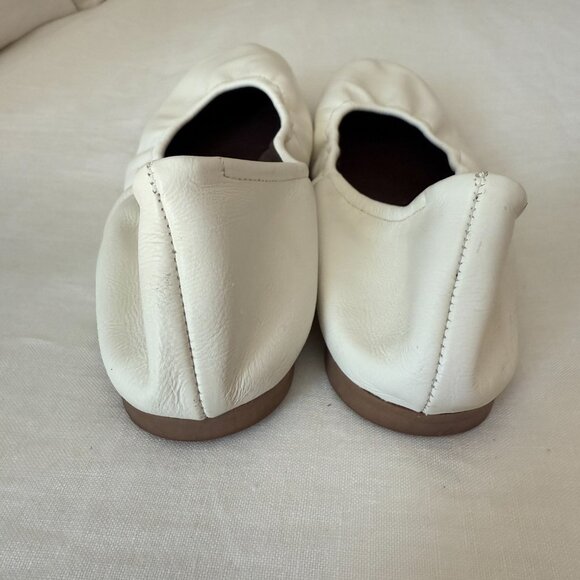 Reformation Cream Flats - Picture 3 of 6